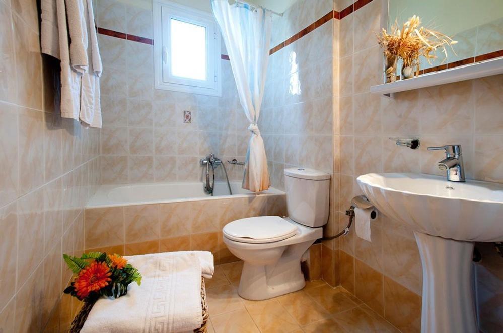 Dion Zois Apartman Finikúnda Szoba fotó
